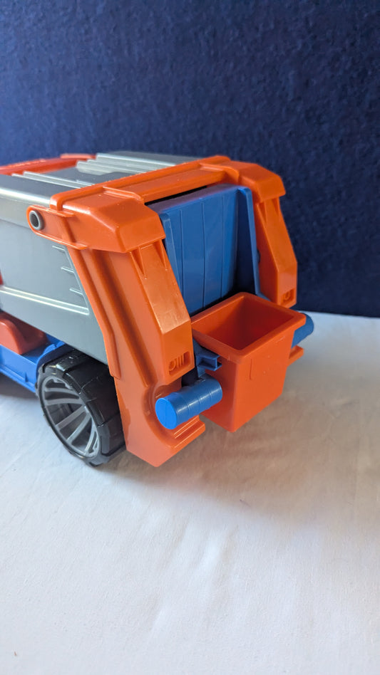 Lena Refuse/Garbage Truck