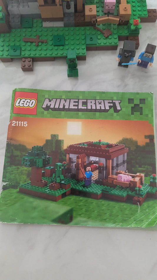 Lego Minecraft 21115 The First Night