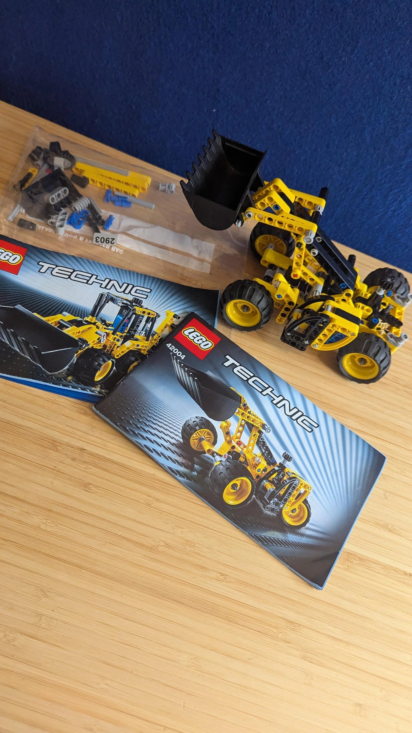 Lego 42004 Technic Mini Backhoe Loader