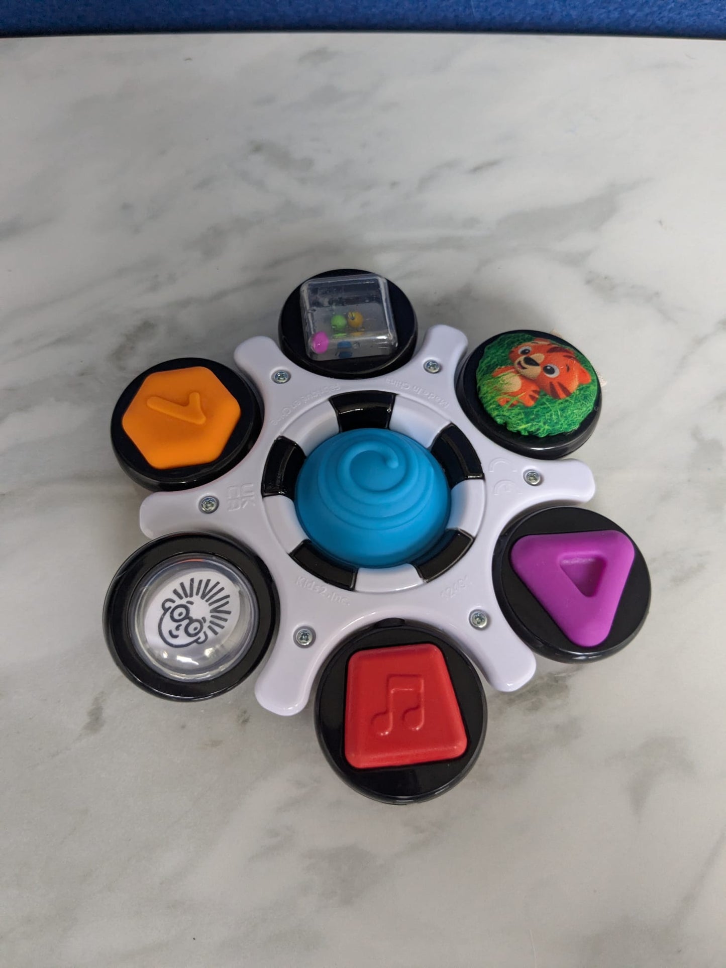 Baby Einstein Curiosity Clutch
