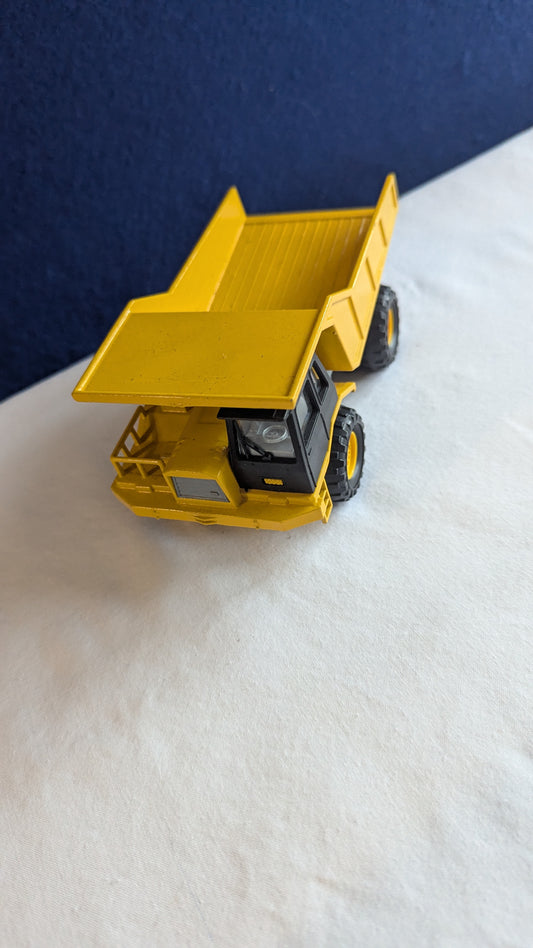 Majorette 4501 Diecast 1:50 Dumper Truck