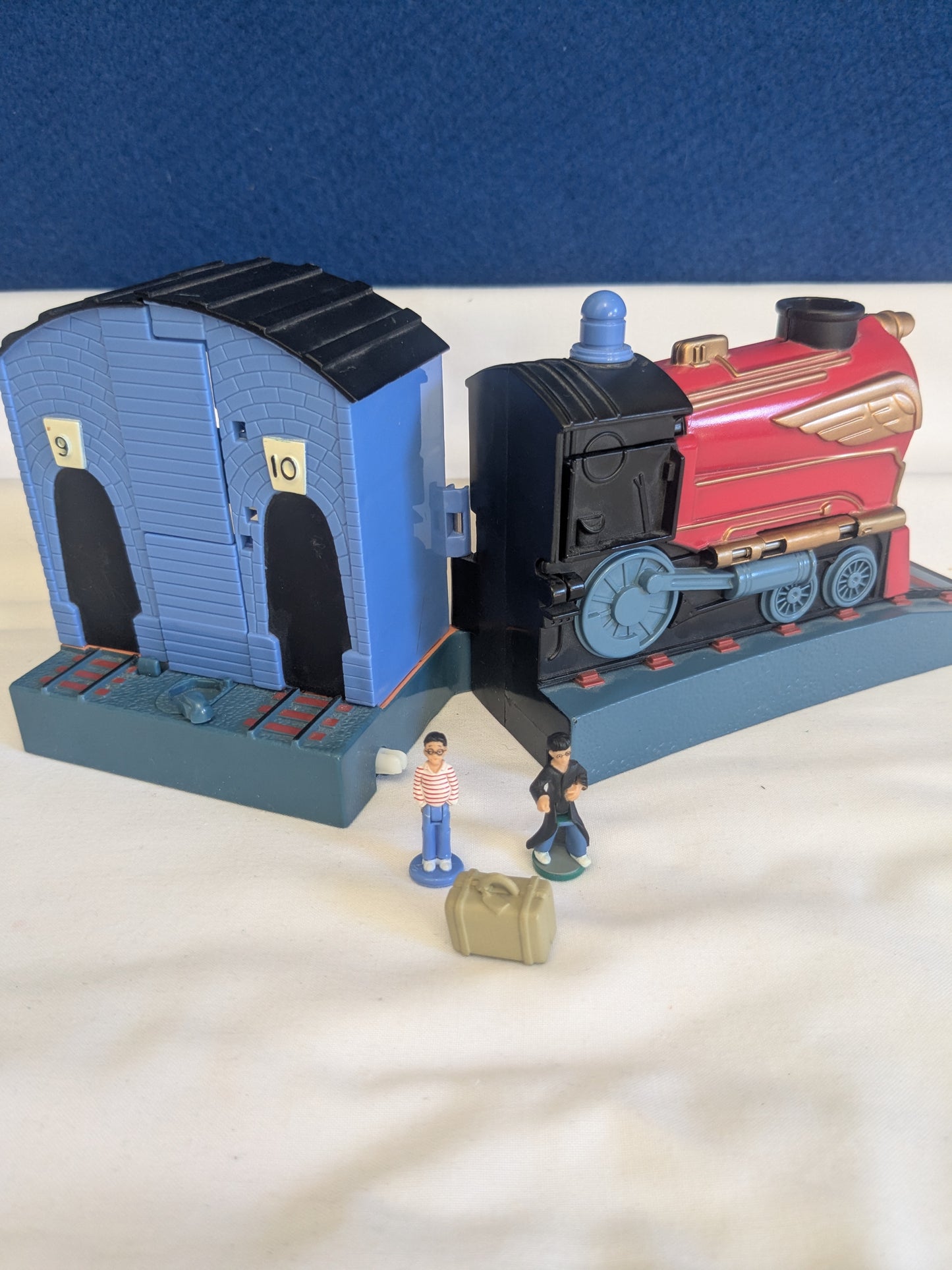 Mattel Harry Potter Platform 9 3/4 Playset c.2001