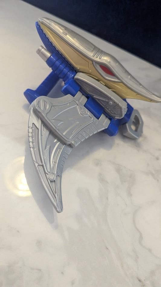 Bandai Power Rangers Dino Super Charge Gold Ptera Morpher