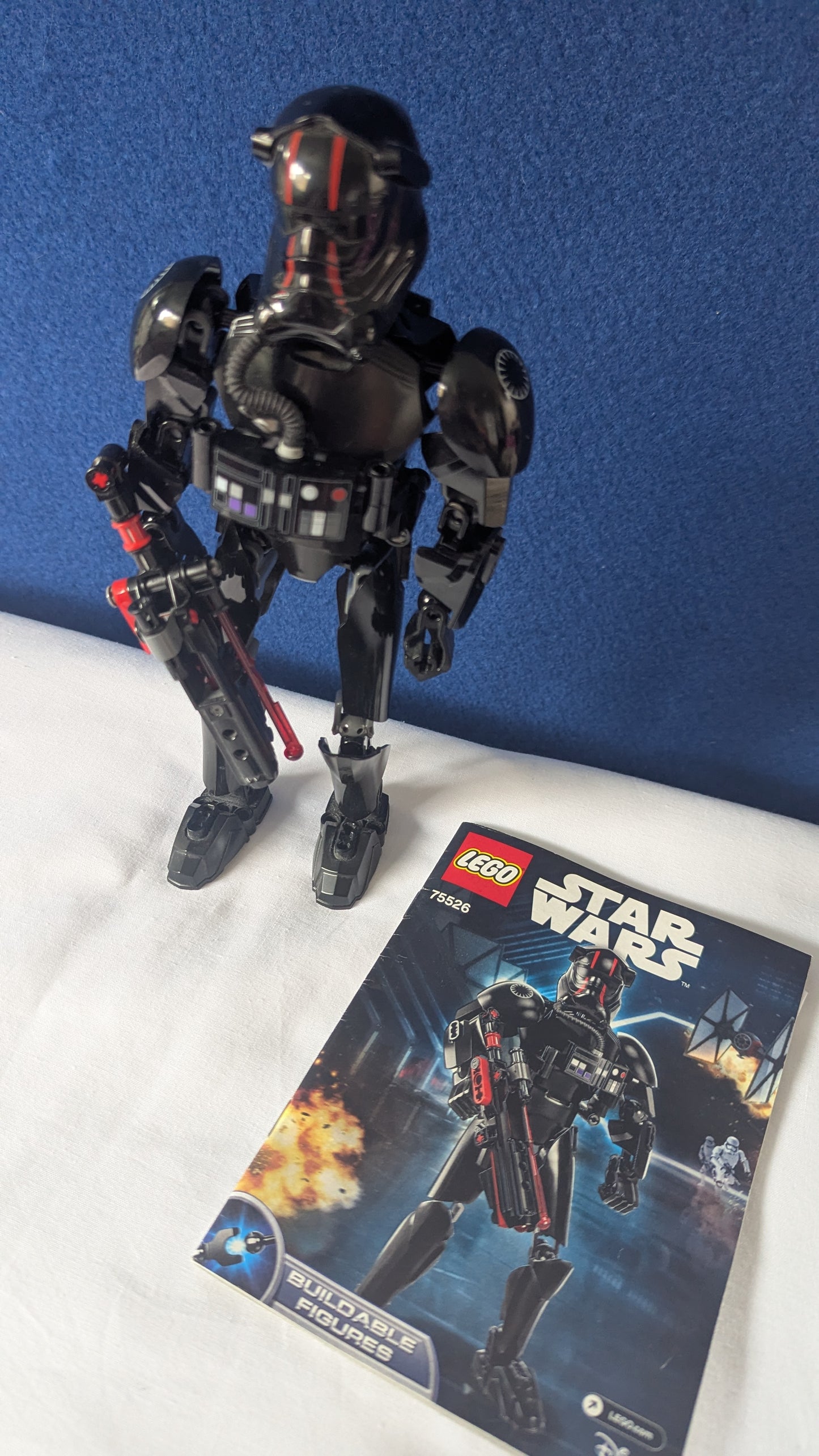 Lego Star Wars 75526 Elite TIE Fighter Pilot