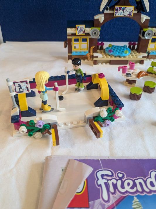 Lego Friends 41322 Snow Resort Ice Rink