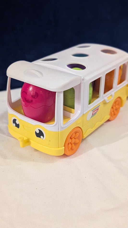 Tomy Toomies Hide n Squeak Egg Bus With Trailer