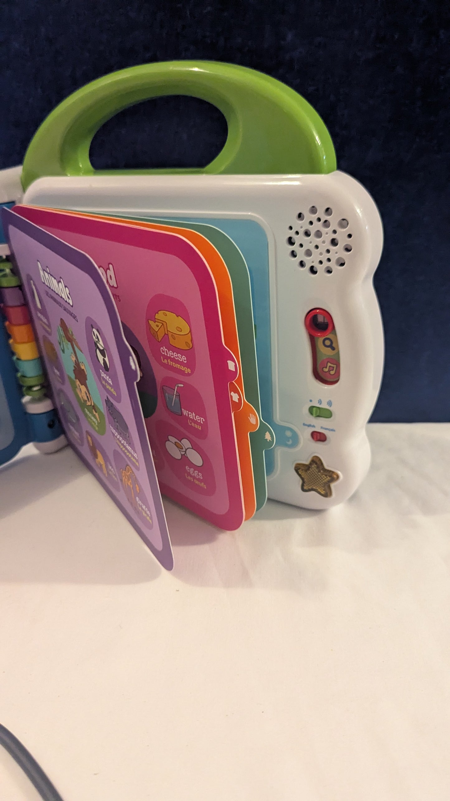 Leap Frog learning friends 100 words electronic book