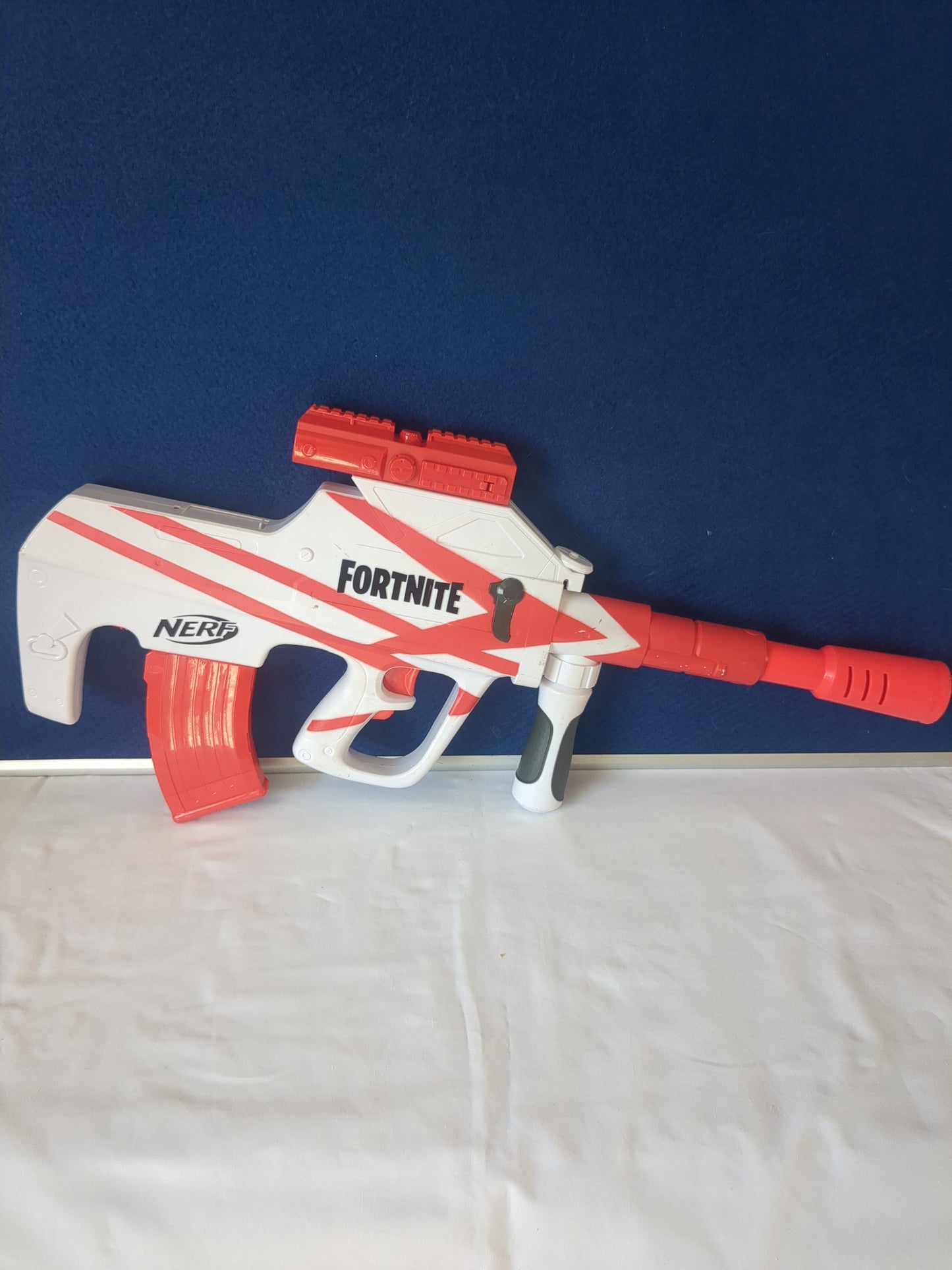 Nerf Fortnite B-AR Motorised Dart Blaster