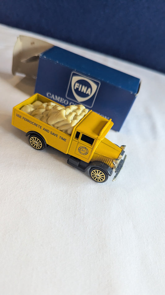 Corgi Cameo Collection Vehicle - Blue Circle Morris Truck