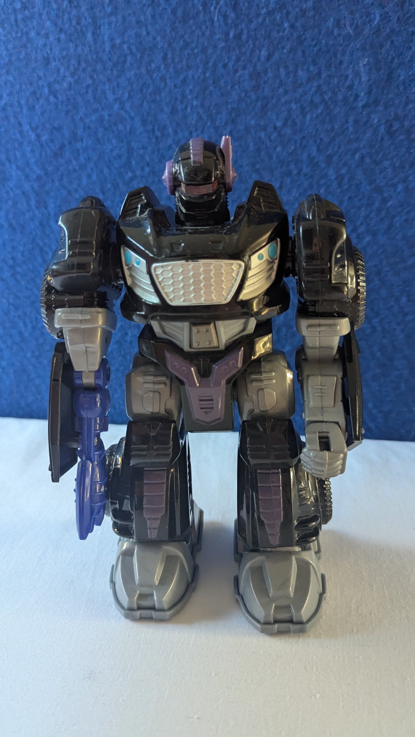 Happkid M.A.R.S Motorised 7" Attack Robot