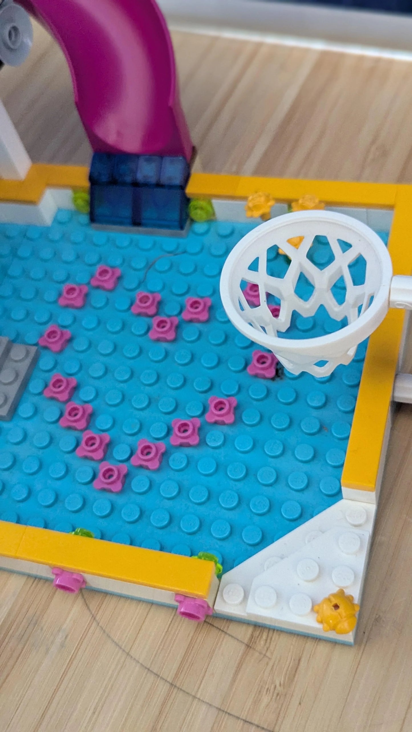 Lego 41008 Friends Heartlake City Pool