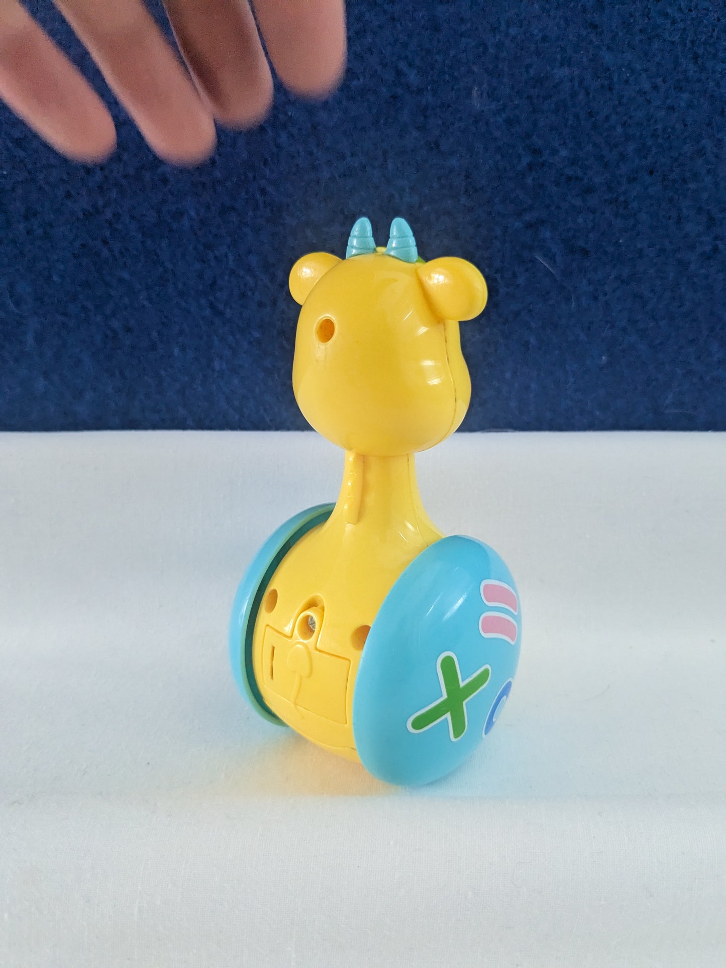 Giraffe Tumbler Toy with Sounds