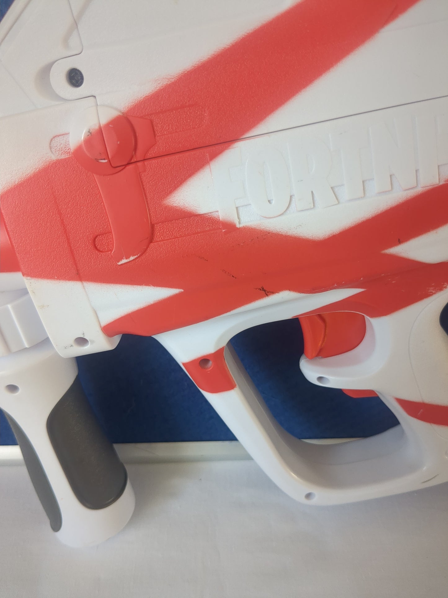 Nerf Fortnite B-AR Motorised Dart Blaster
