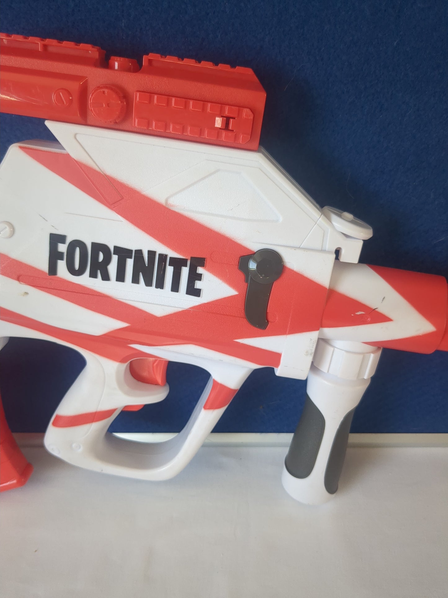 Nerf Fortnite B-AR Motorised Dart Blaster