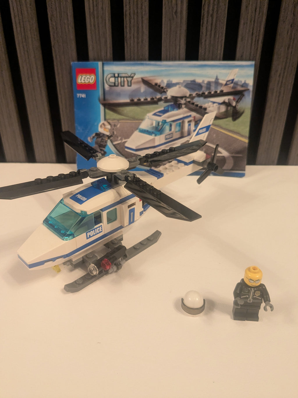 City 7741 Police Helicopter (German Variant)