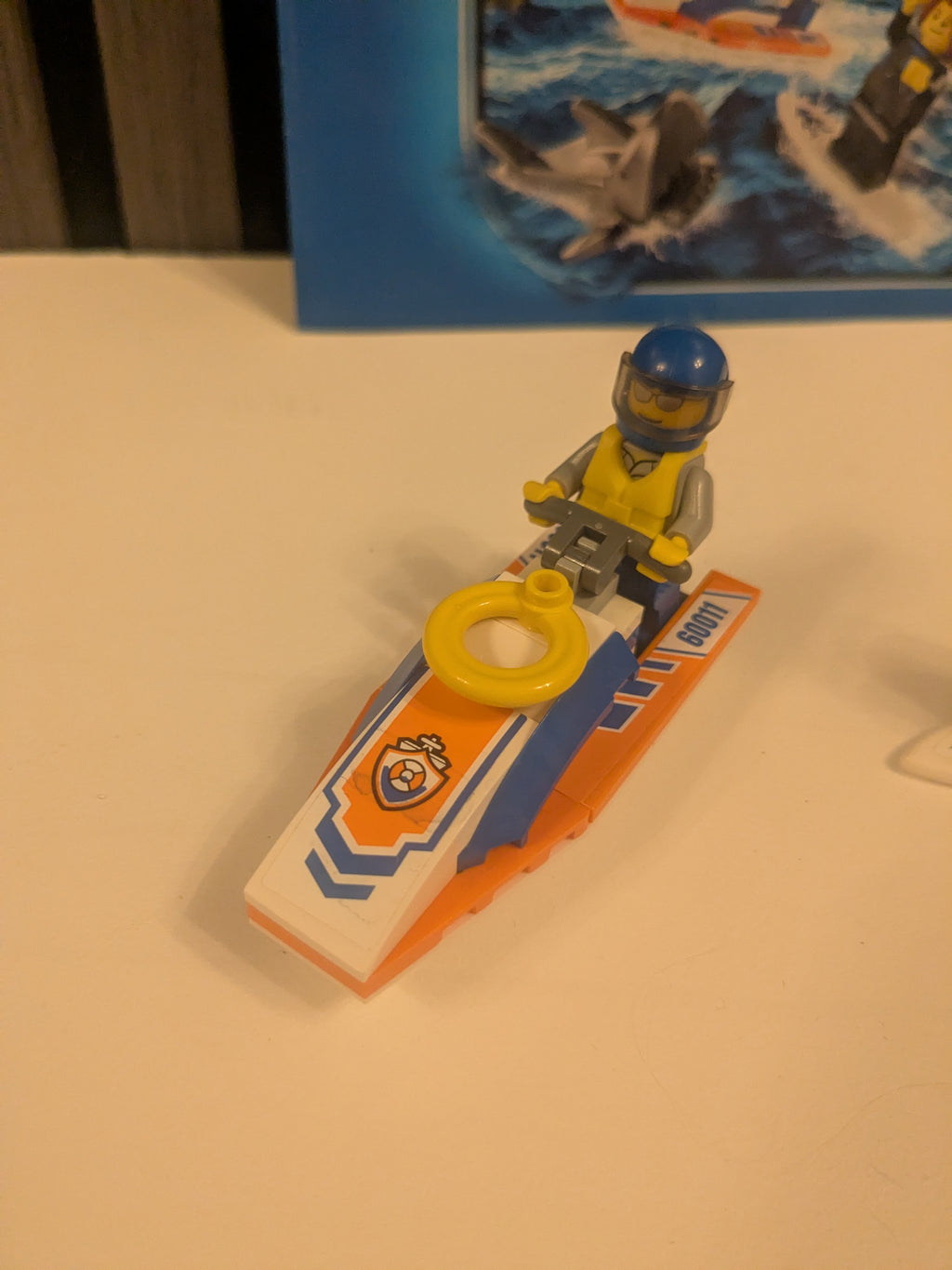 City 60011 Surfer Rescue