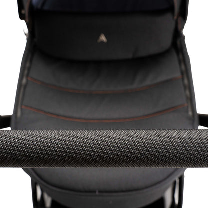 Noordi Fjordi V2 3in1 with Joie i-Snug 2 Car Seat