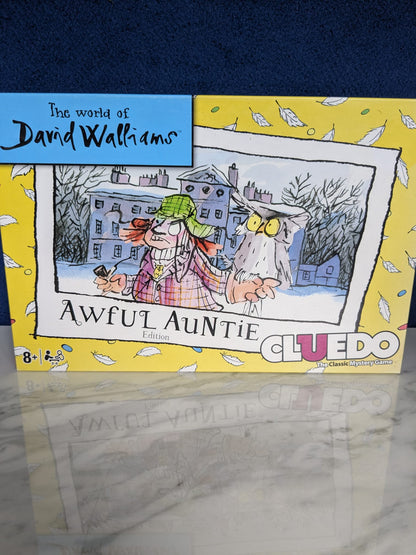 Hasbro Cluedo: David Walliam's Awful Auntie Edition