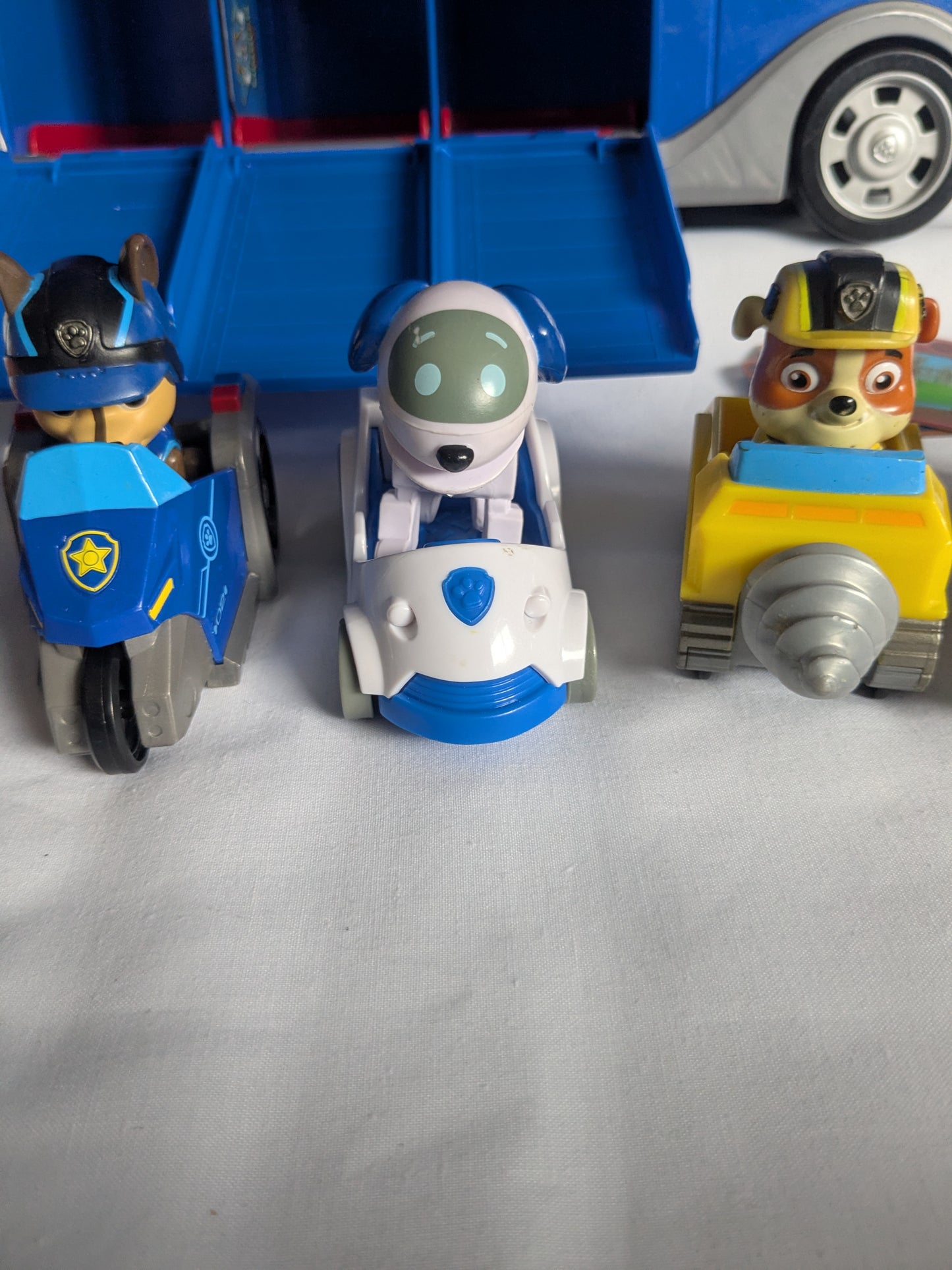 Paw Patrol Paw Mission Cruiser & Mini Vehicles
