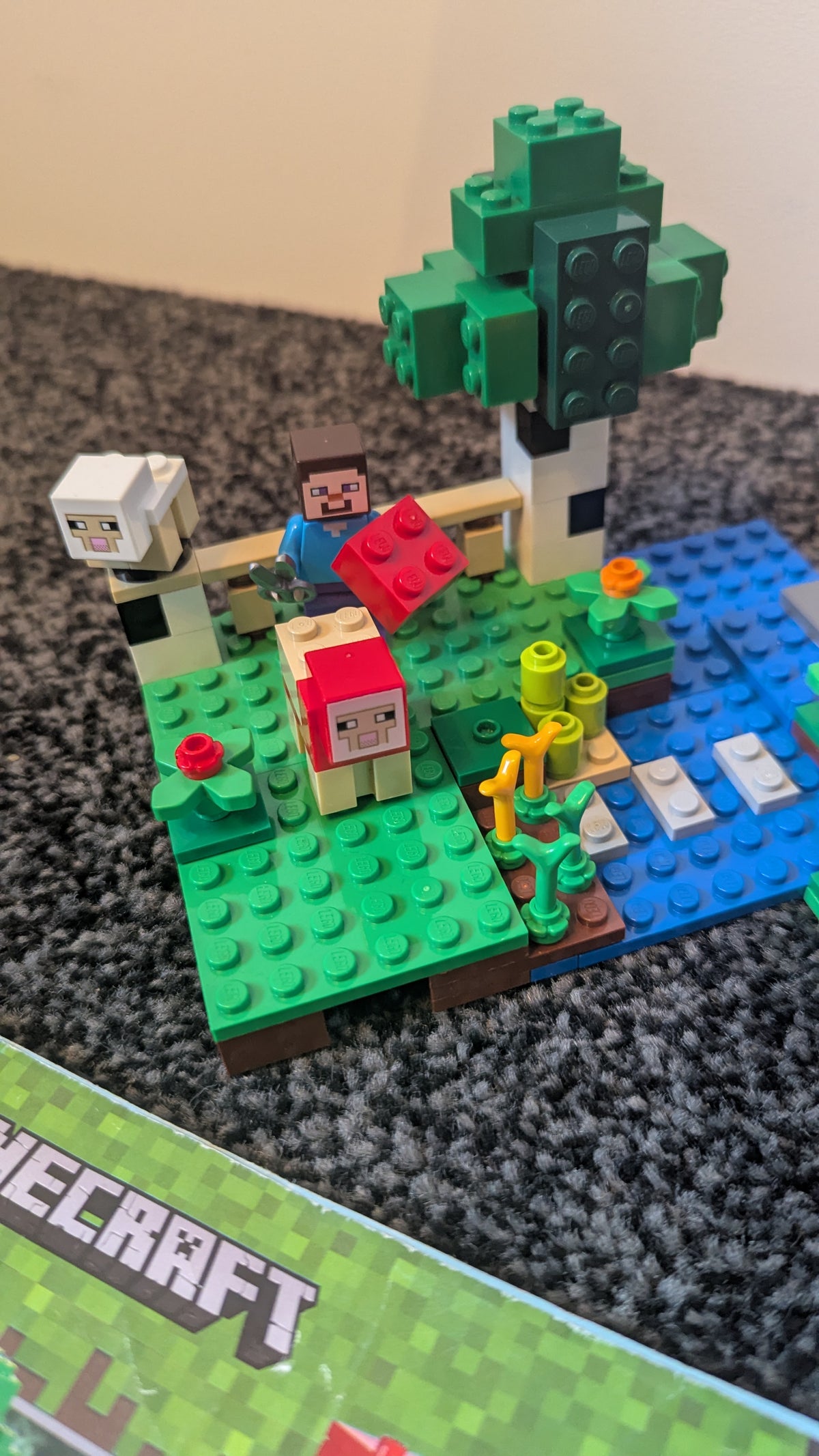 Lego Minecraft 21153 The Wool Farm