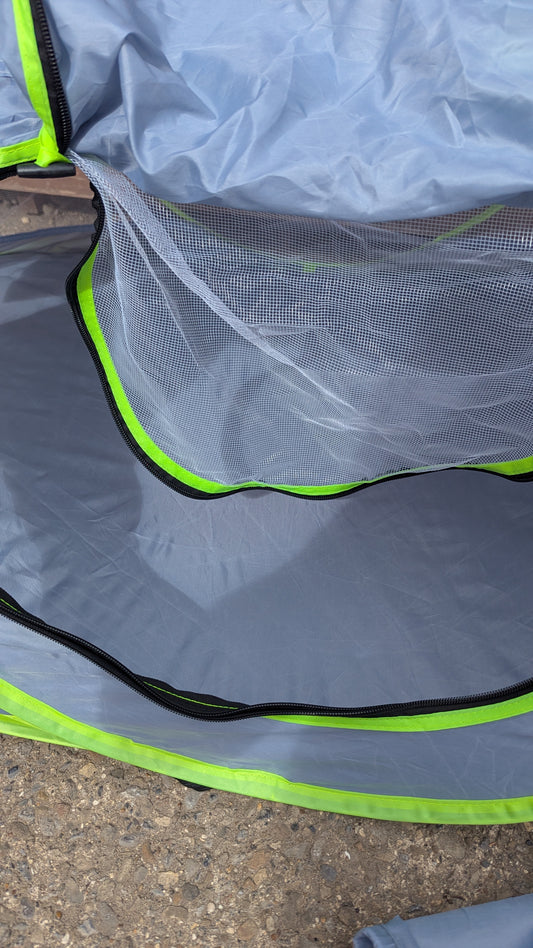 Green Baby/Toddler Pop up UV Tent