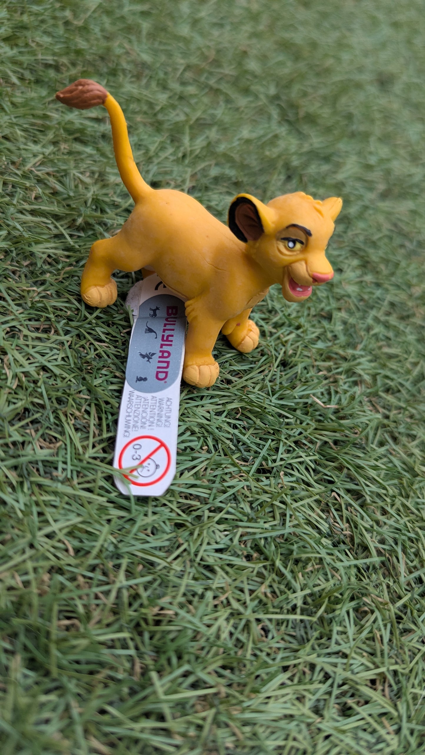 Disney Simba (lion King) Figurine