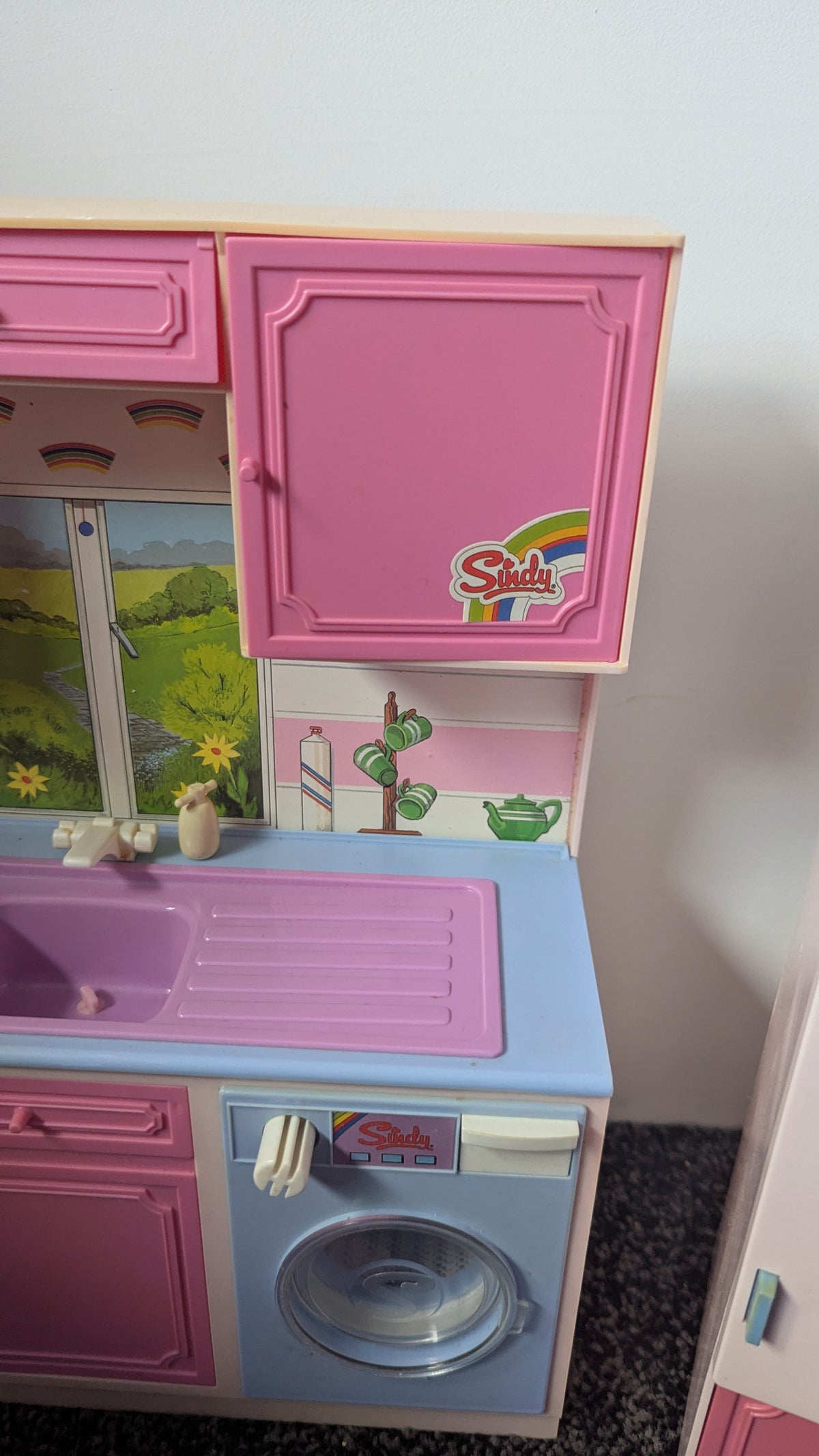 Vintage Sindy Kitchen, Cooker, Fridge & Accessories