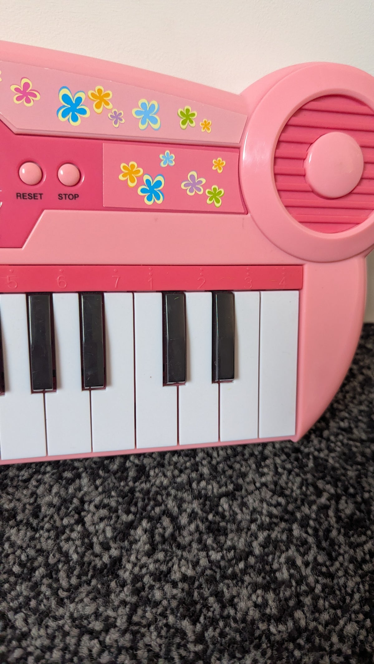 Starz Girls 37 Key Electronic Keyboard Pink