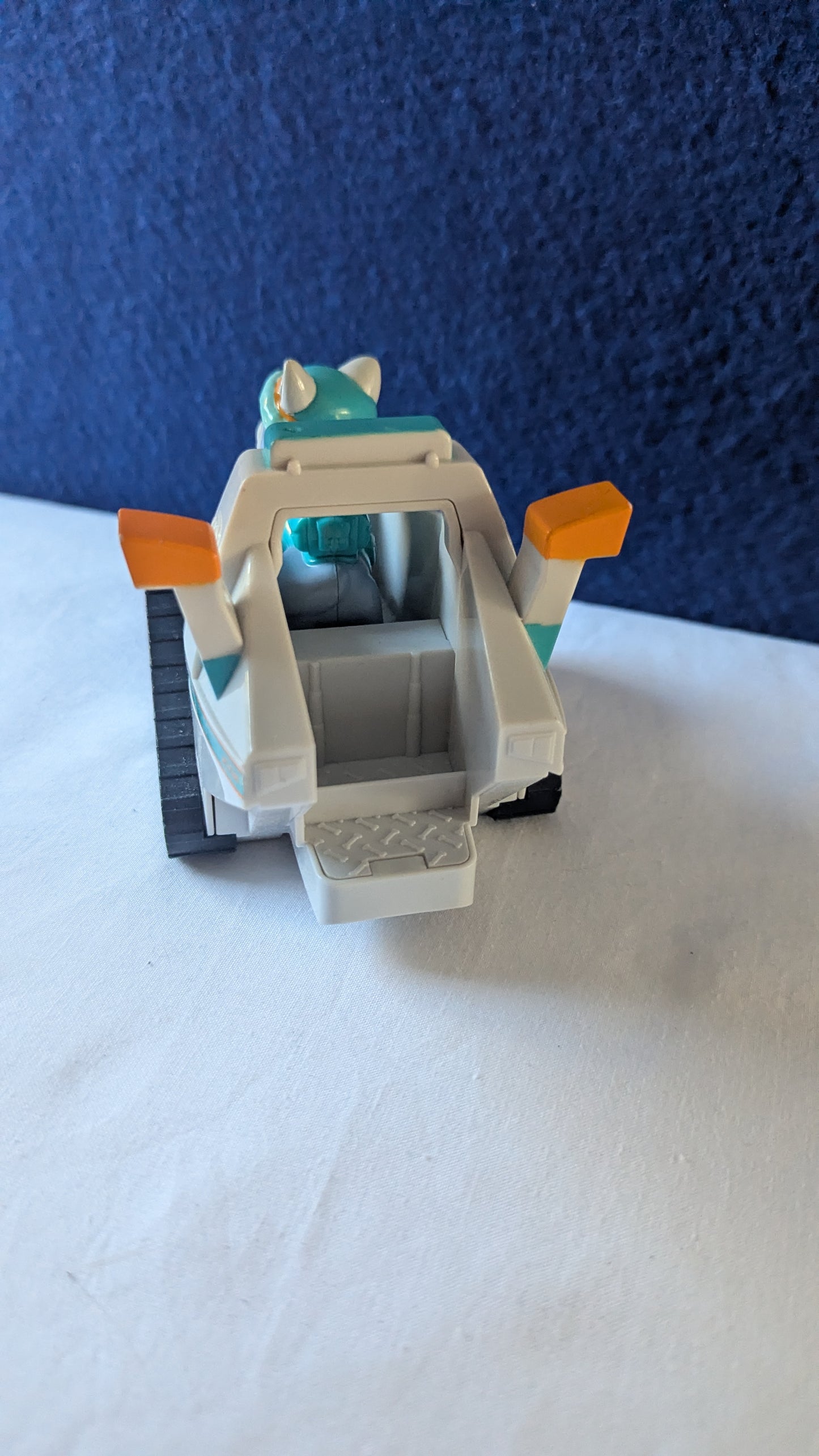 Paw Patrol Everest & Snow Vehicle
