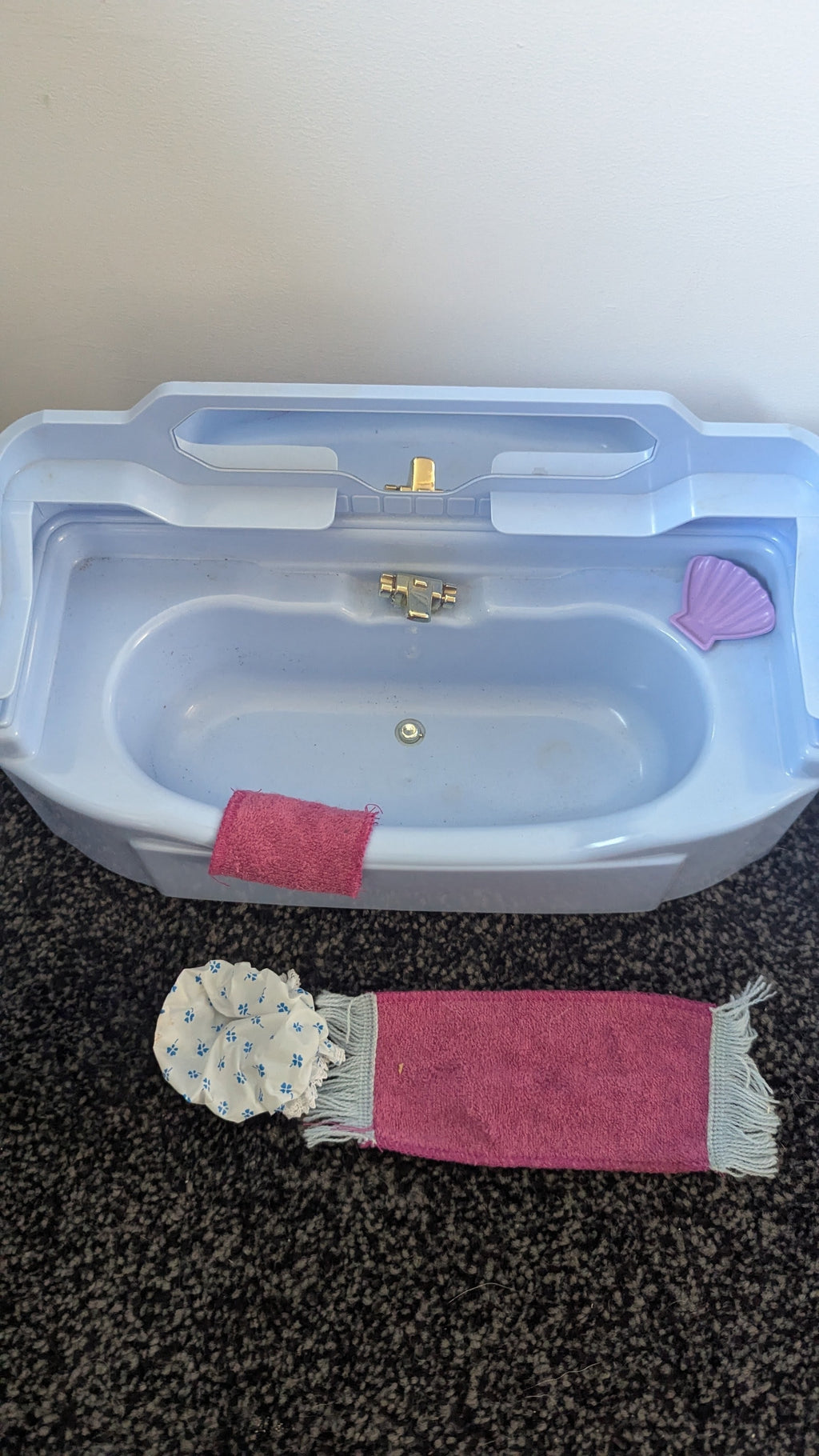 Vintage Sindy Blue Bathroom Set