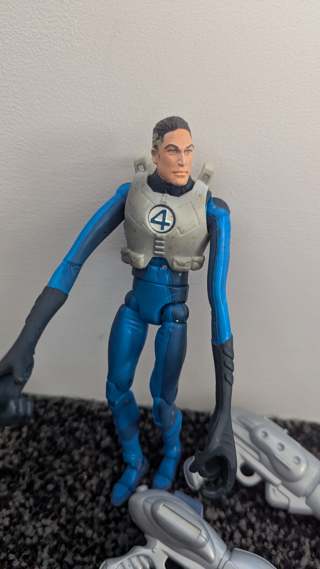 Marvel Fantastic Four Mr Fantastic 6" Action Figure