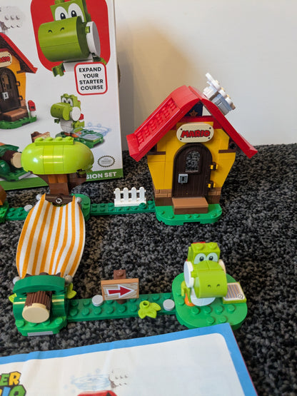 Super Mario 71367 Mario's House & Yoshi