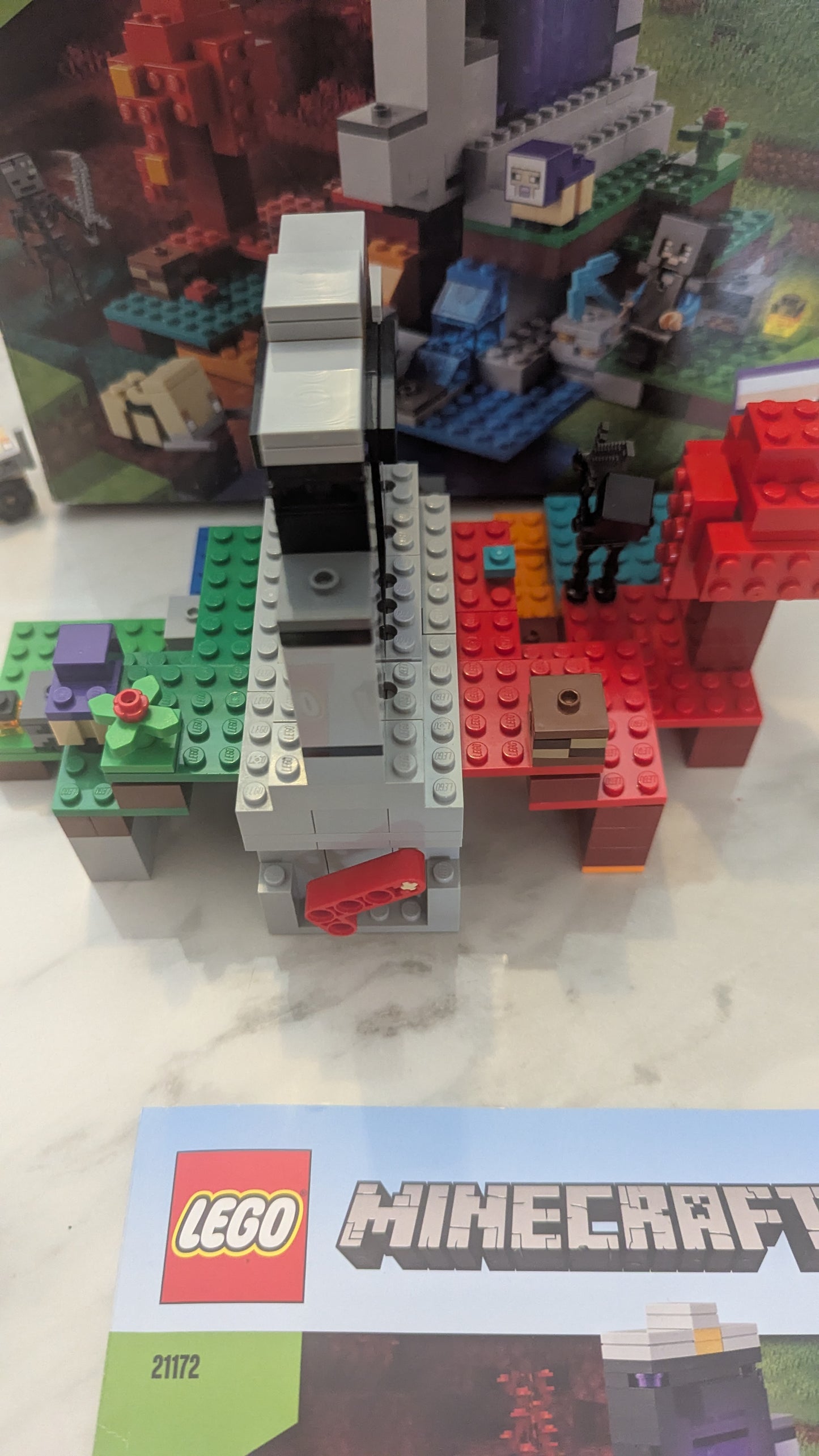 Lego Minecraft 21172 The Ruined Portal