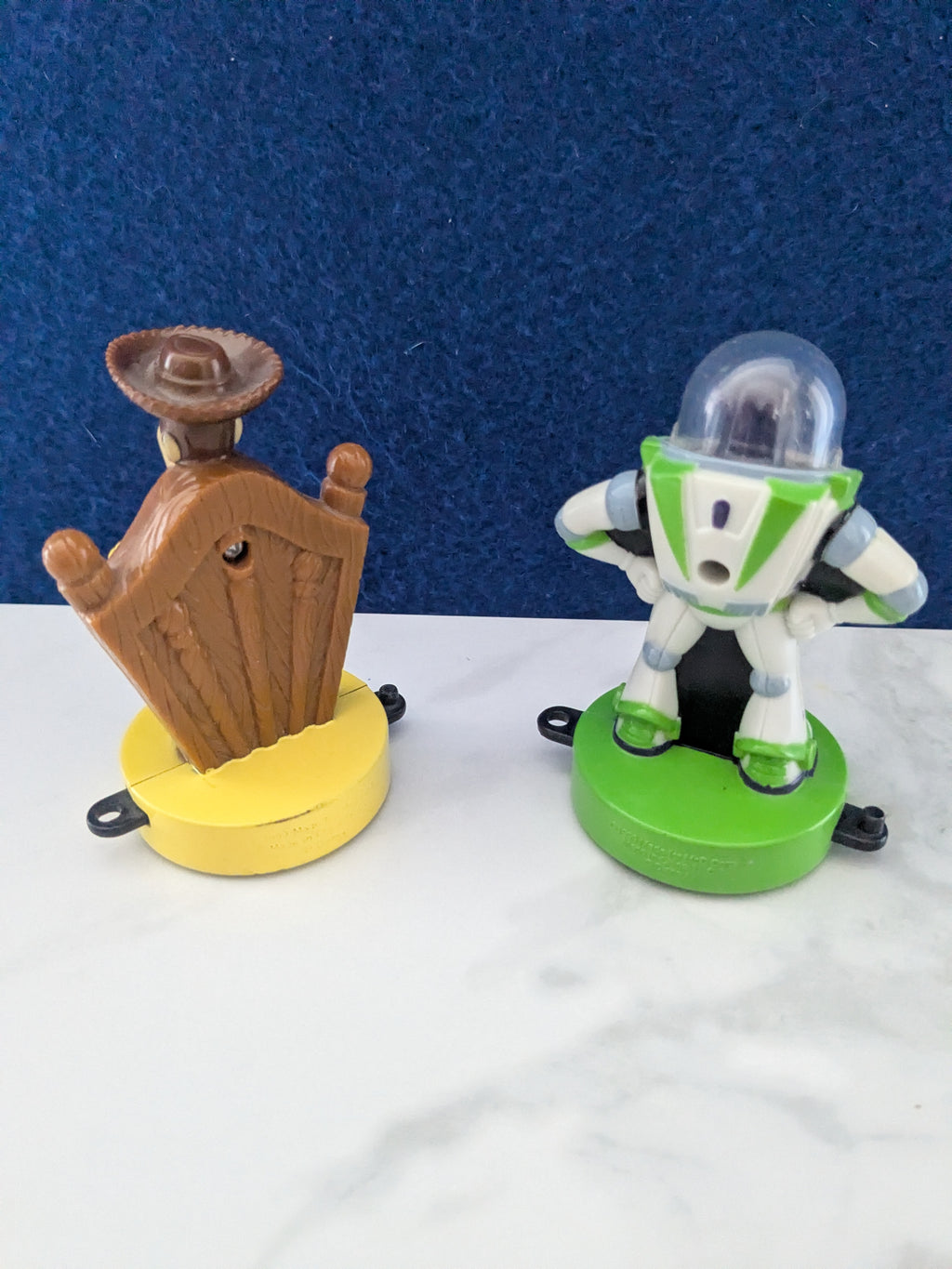 Pair of Vintage 1999 McDonalds Disneyland Paris Connectable Stamp Toys.