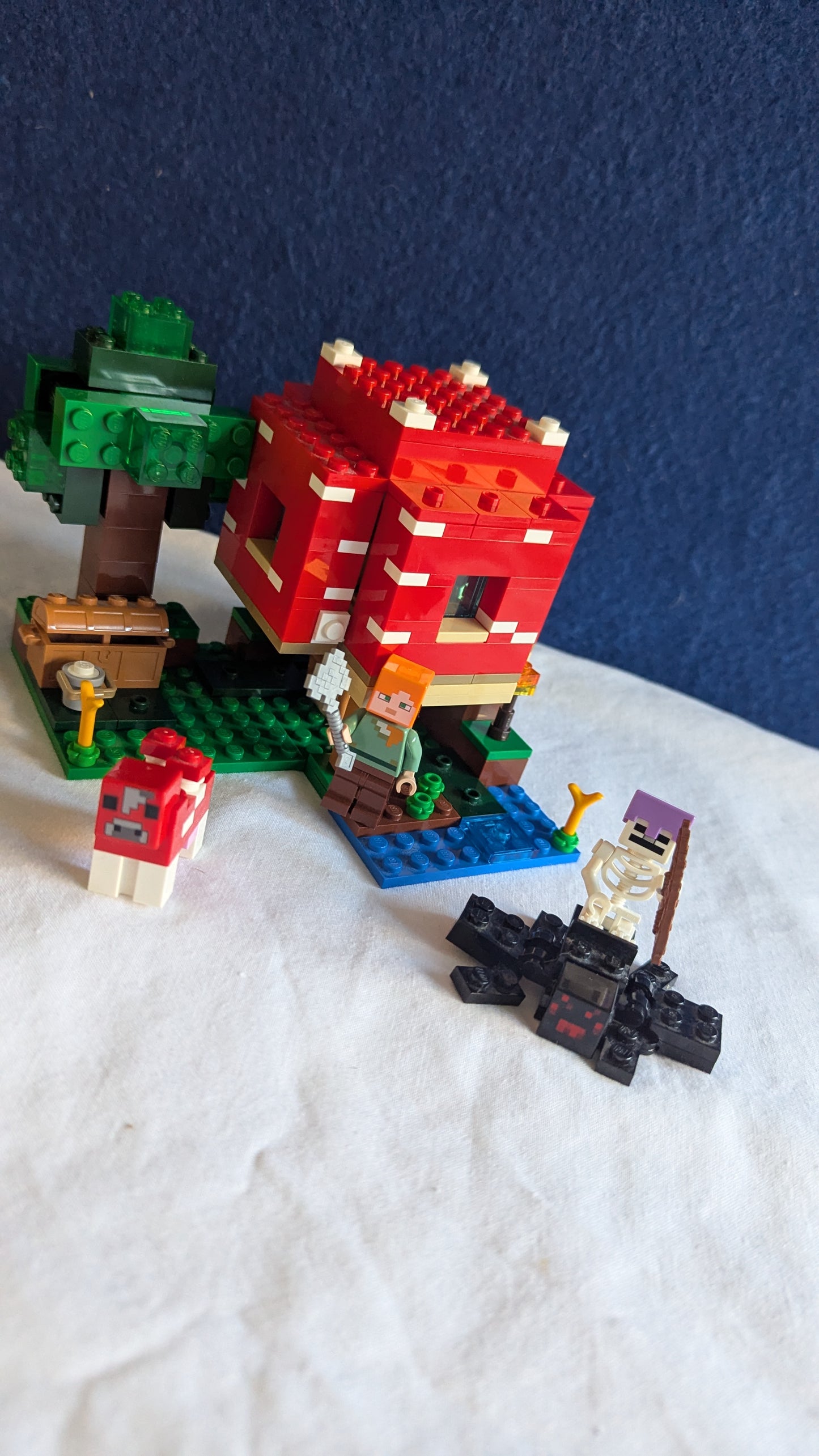 Lego Minecraft 21179 The Mushroom House