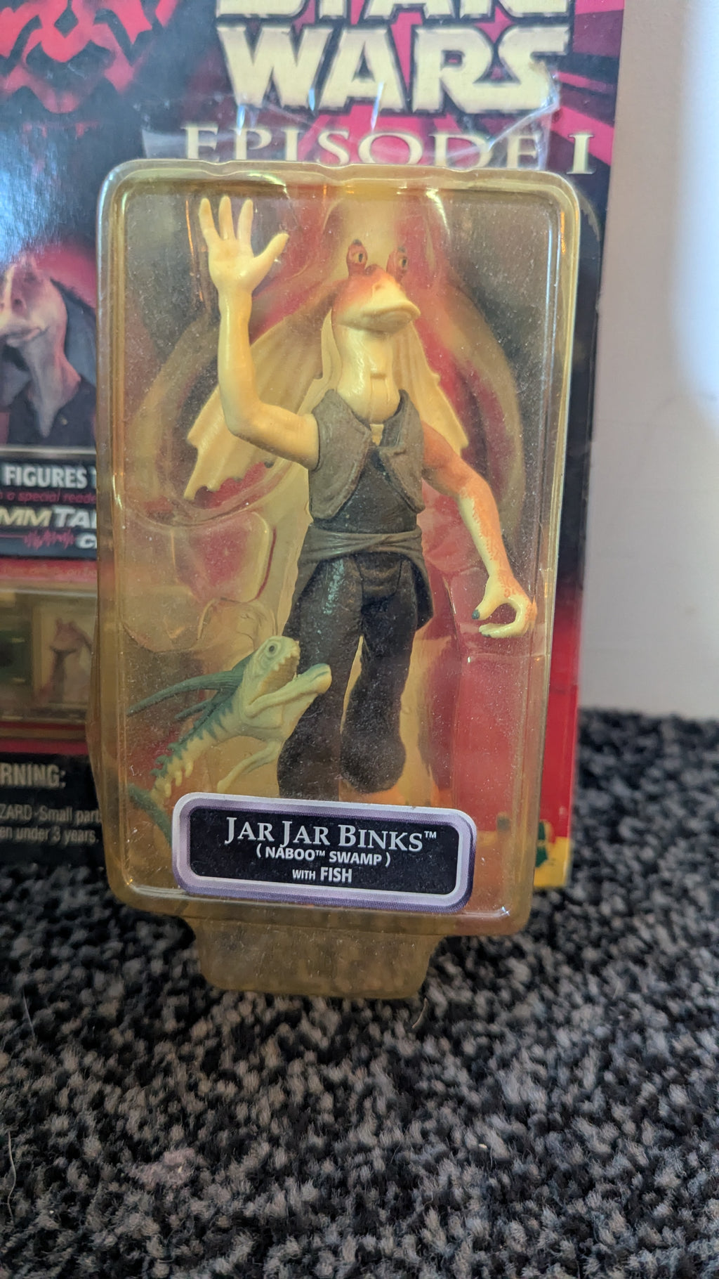Star Wars Episode 1: Jar Jar Binks Action Figure with CommTalk Chip