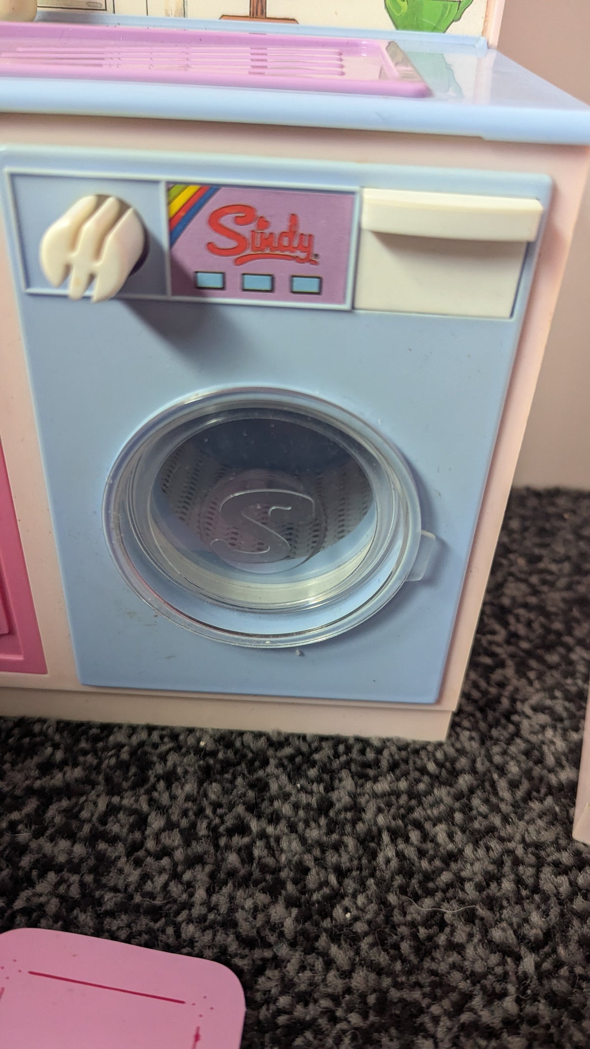 Vintage Sindy Kitchen, Cooker, Fridge & Accessories
