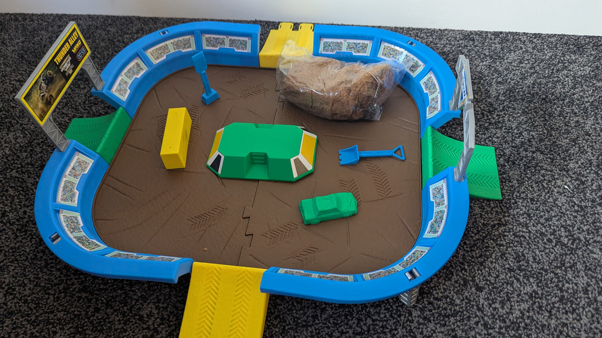 Monster Dirt Arena Set