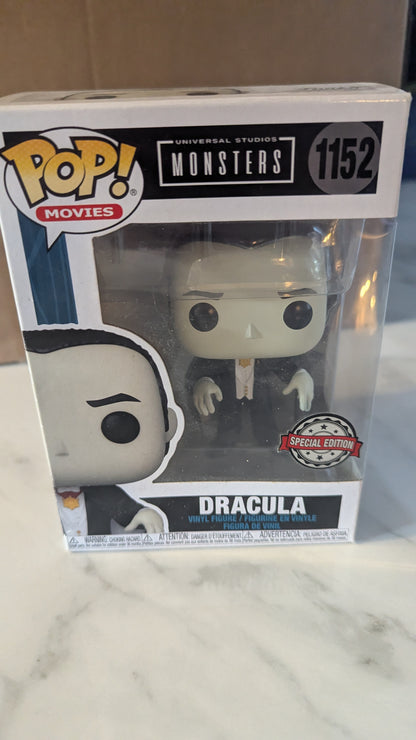 Funko Pops! 1152 Universal Studios Monsters: Dracula