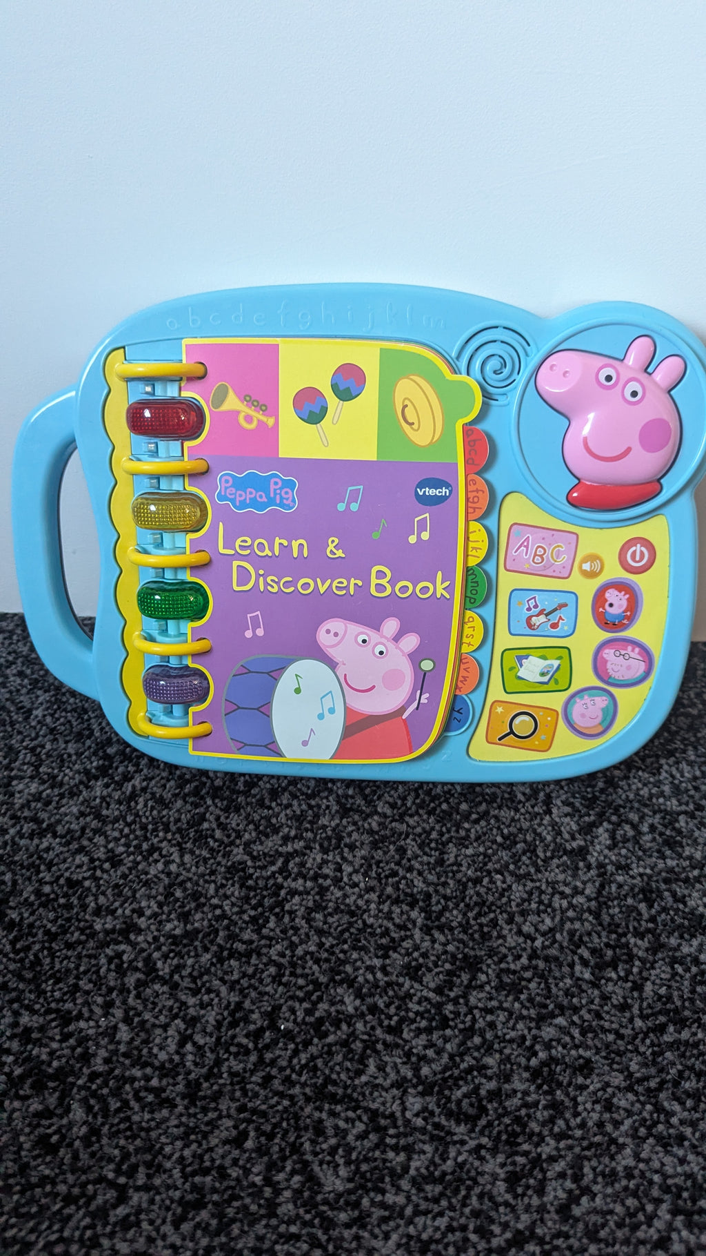 Peppa Pig Learn & Discover Book