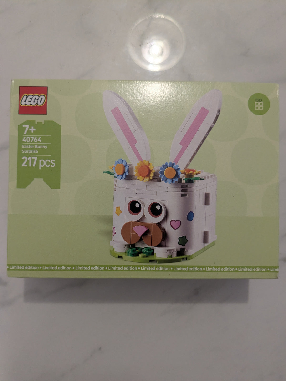 40764 Easter Bunny Surprise