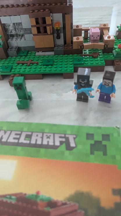 Lego Minecraft 21115 The First Night
