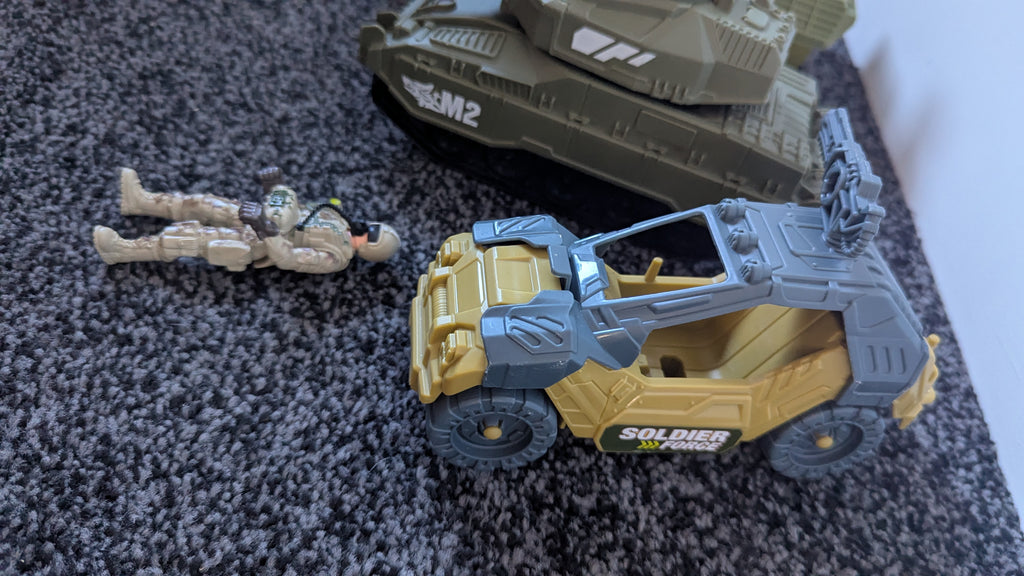 Bundle of army vehicles- Light & Sound Tanks, Soldier and Jeep/Buggy
