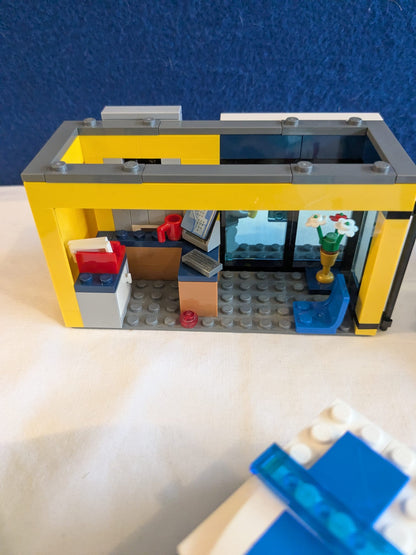 Lego City 3661 Bank & Money Transfer Special Edition