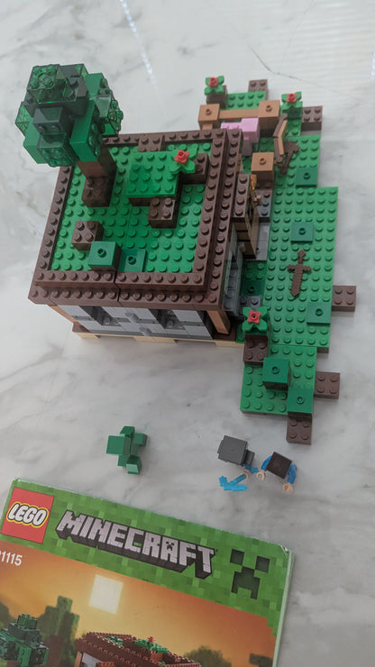 Lego Minecraft 21115 The First Night
