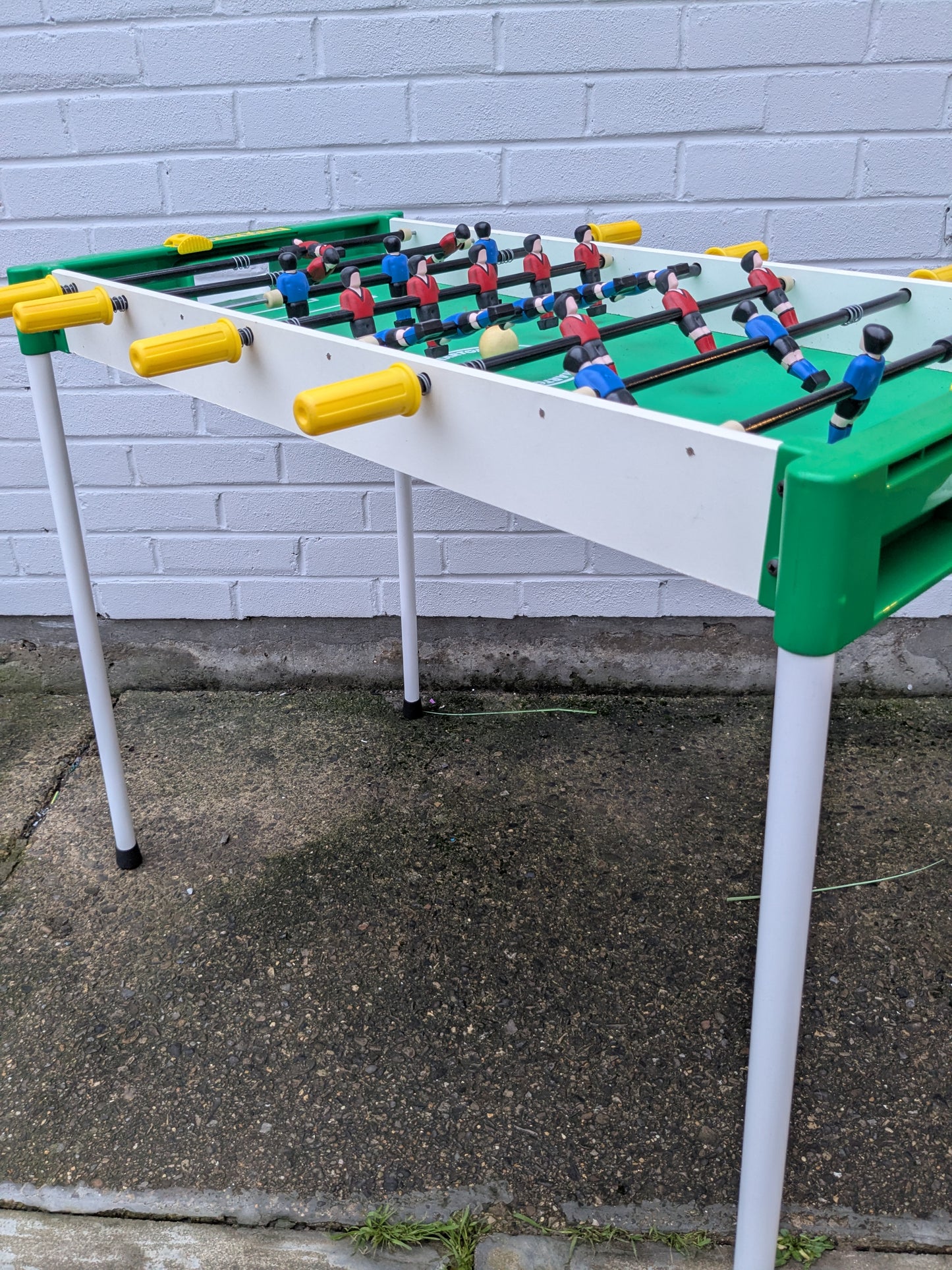 Carlton Fussball Table