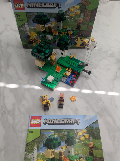 Lego Minecraft 21165 The Bee Farm