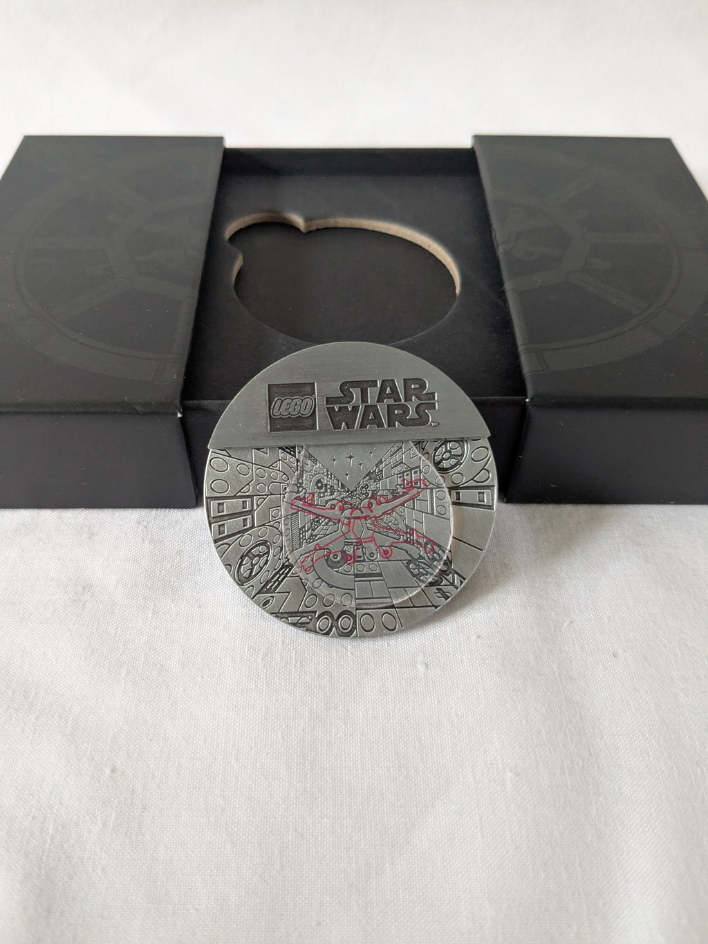 Star Wars Battle of Yavin Collectable Coin 5008818