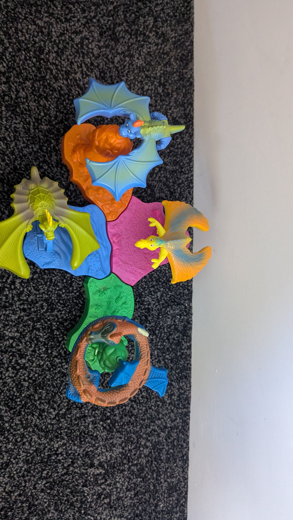 Flying Dragons Balancing Toys - McDonalds Happy Meals c.1997 - Set of 4