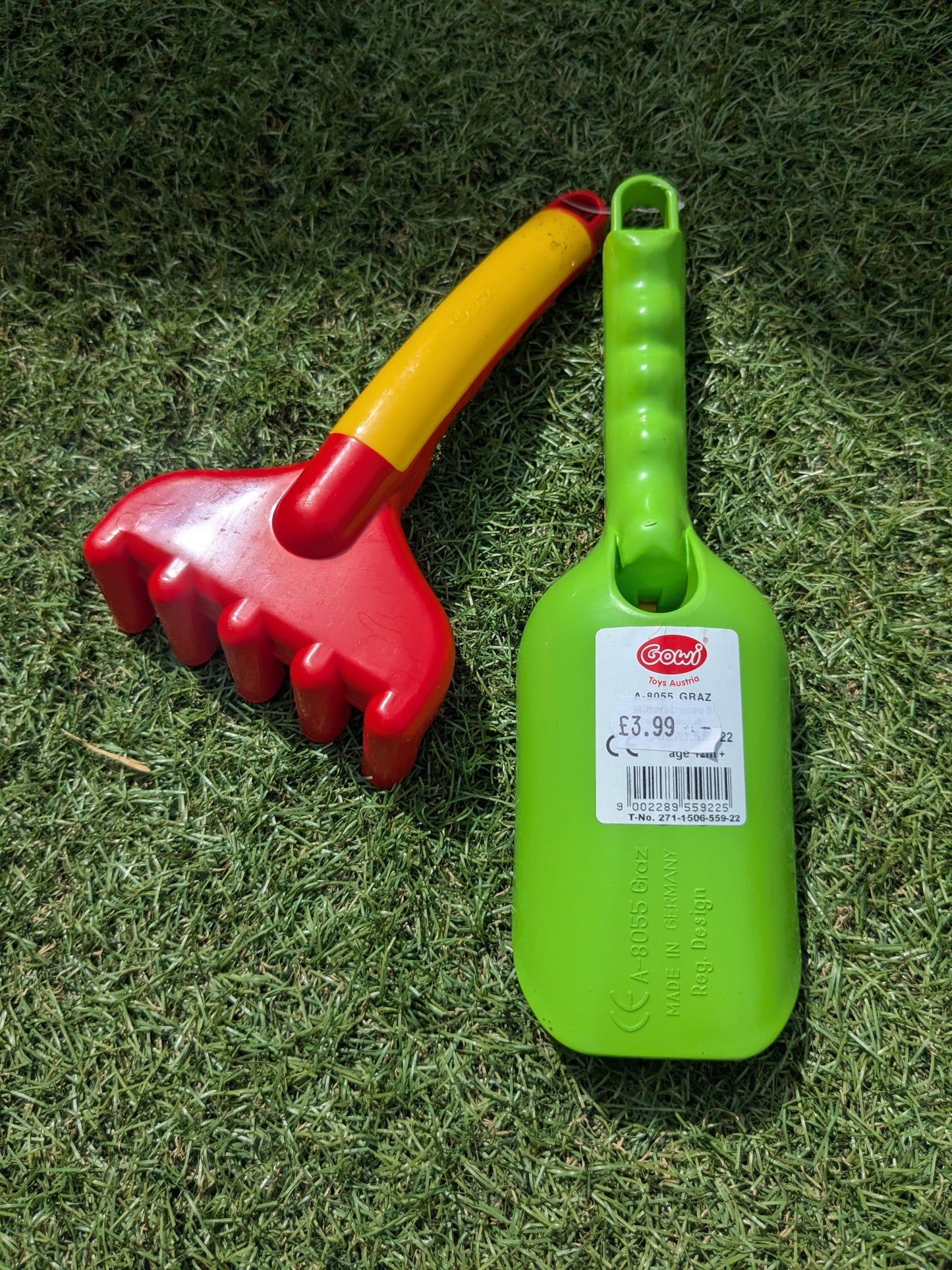 Small Shovel & Rake Set